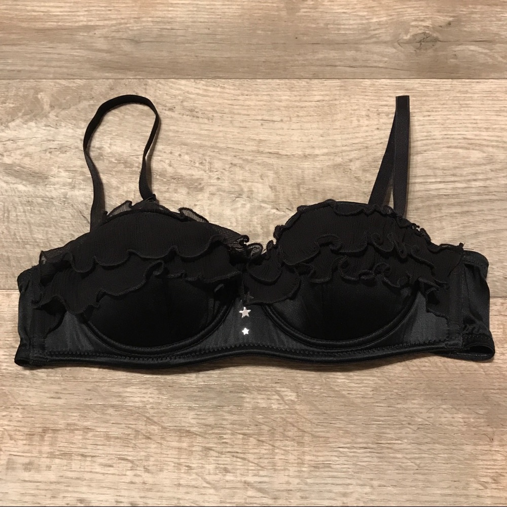 EUC Ruffled Star Black Balconette Bra Intimissimi